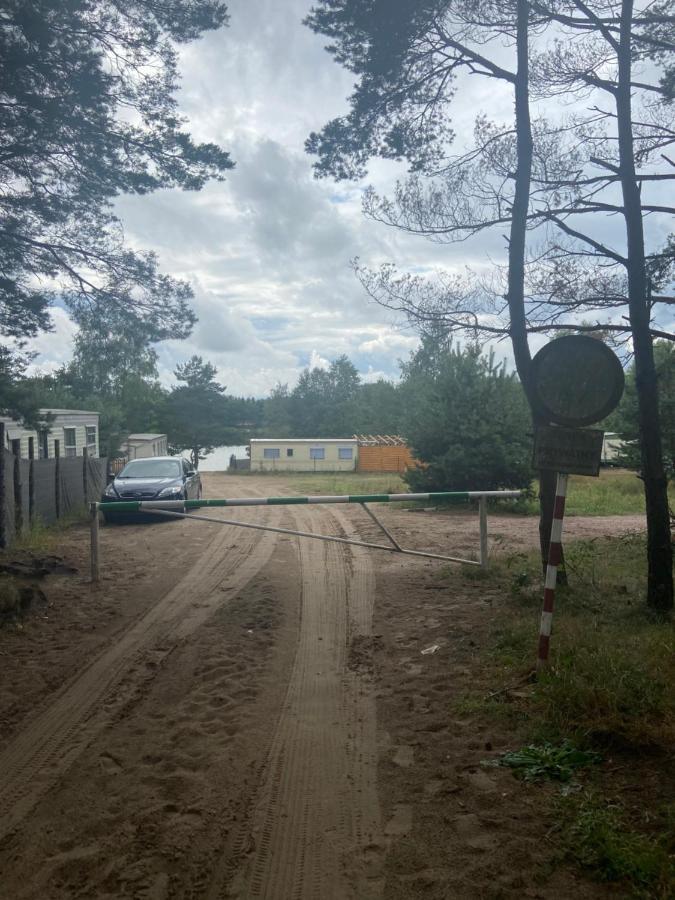 Domek Nad Jeziorem Kamien 2A Kowalewo Bagian luar foto